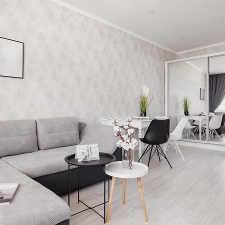 Sea & Sky Apartments オデッサ 部屋 写真