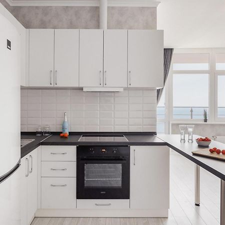 Sea & Sky Apartments オデッサ 部屋 写真