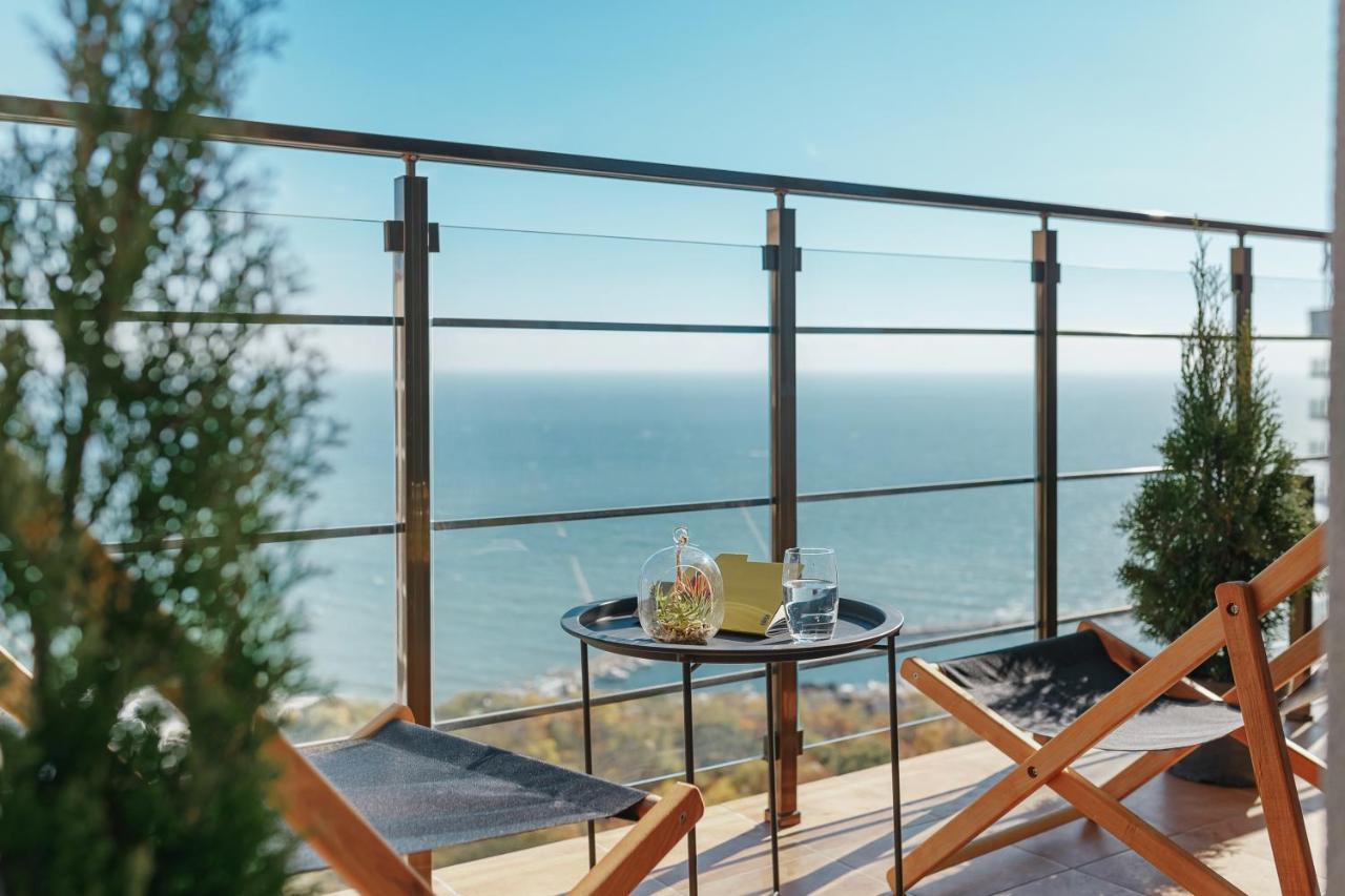 Sea & Sky Apartments オデッサ エクステリア 写真