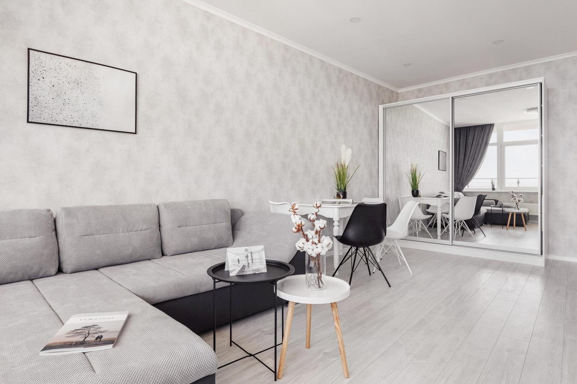 Sea & Sky Apartments オデッサ 部屋 写真