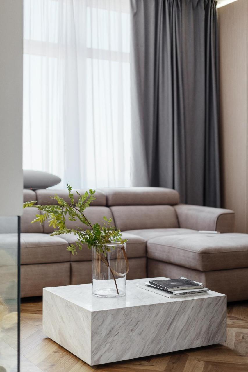 Sea & Sky Apartments オデッサ エクステリア 写真