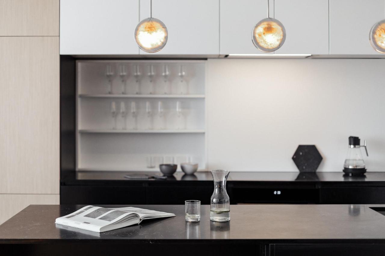 Sea & Sky Apartments オデッサ エクステリア 写真