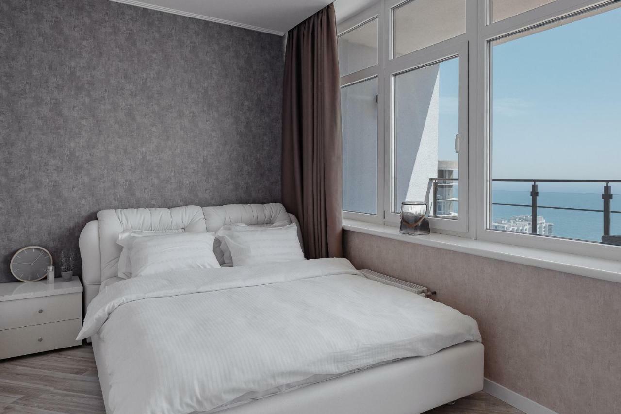 Sea & Sky Apartments オデッサ エクステリア 写真