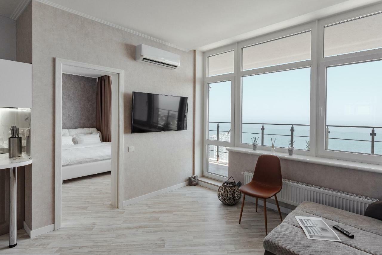 Sea & Sky Apartments オデッサ エクステリア 写真